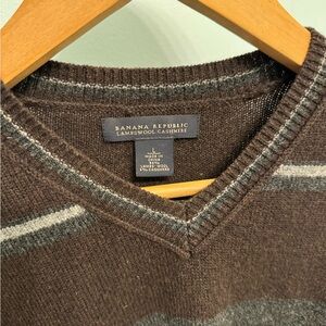 Banana Republic Brown V-Neck Sweater Lambswool/Cashemere